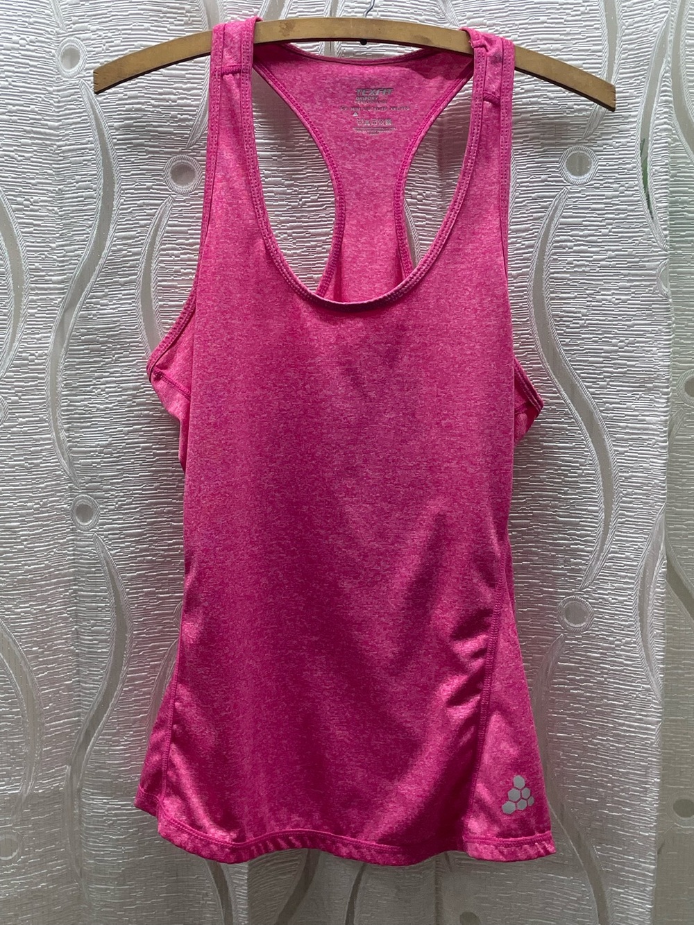 Texfit Racerback Tank‎ Top Womens Medium Pink Excellent DripDry Performance